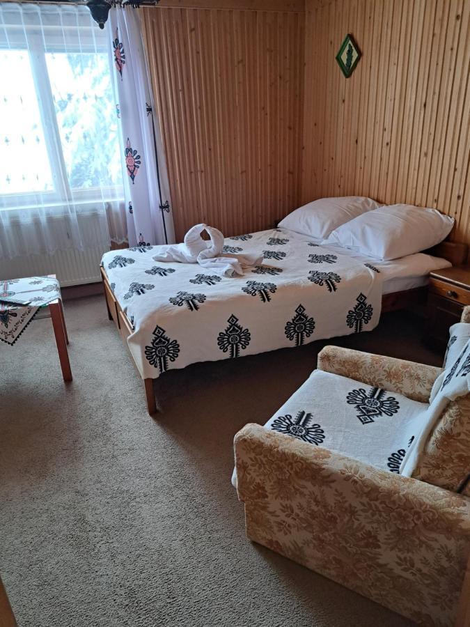 U Lassakow 포로닌 외부 사진
